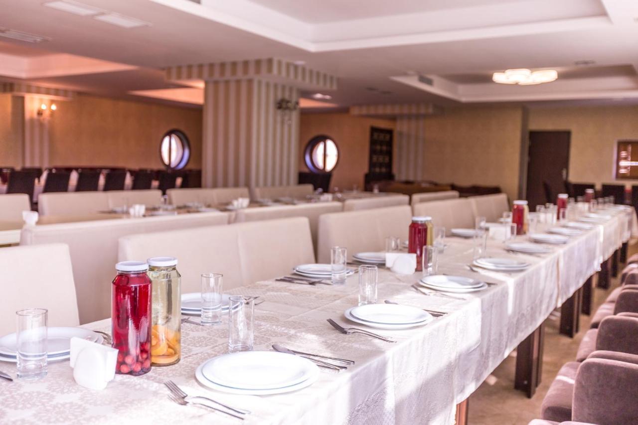 Mont Inn Hotel Baku Exterior foto